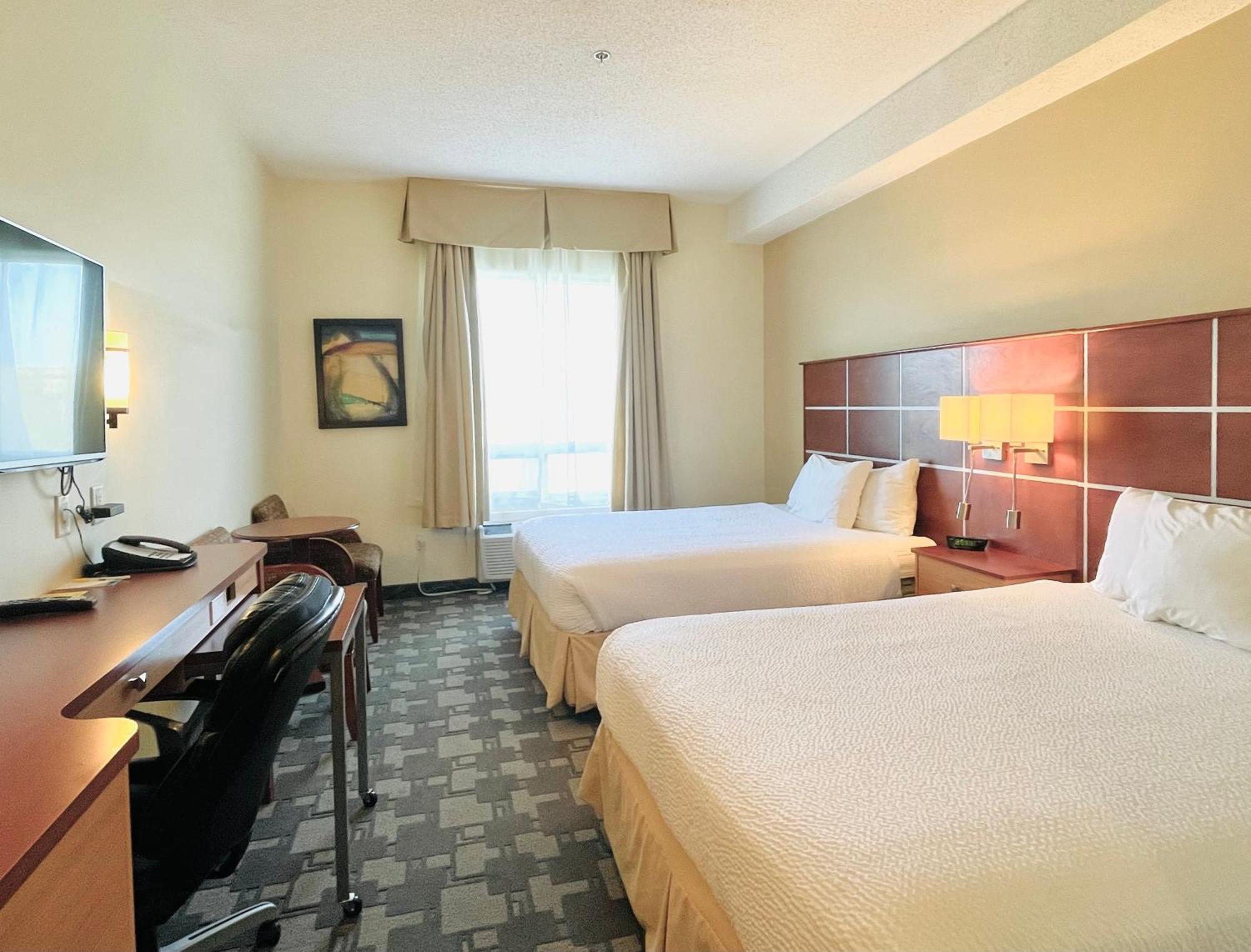 Days Inn By Wyndham Grande Prairie Kültér fotó